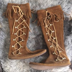 Vintage Minnetonka Moccasin Lace-up Suede Boots